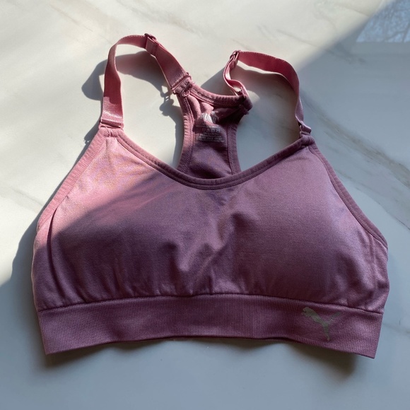 Puma sport bra Size M - Picture 1 of 4